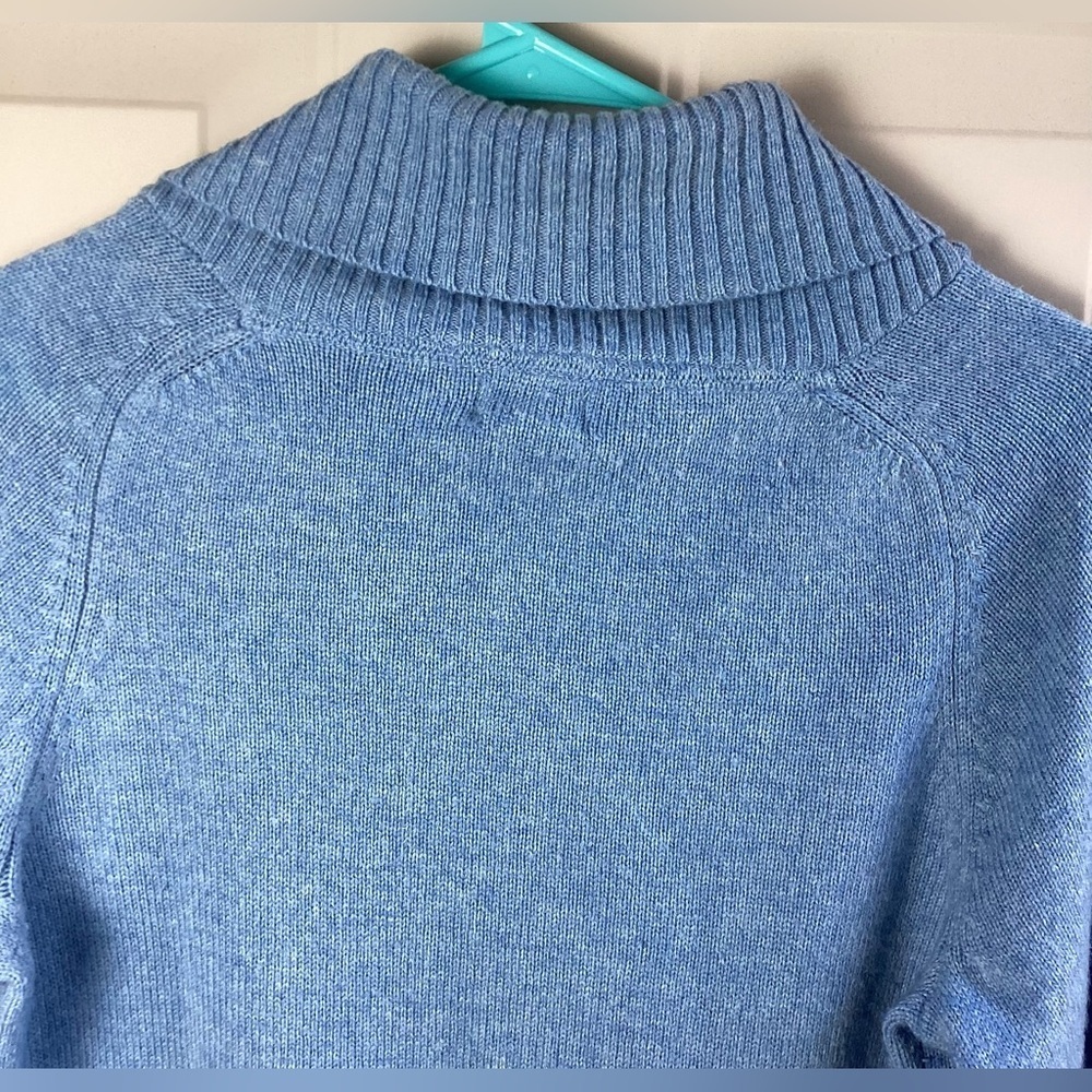 L L Bean Lambswool Blend Blue shawl collar sweater Size Medium - Picture 5 of 5
